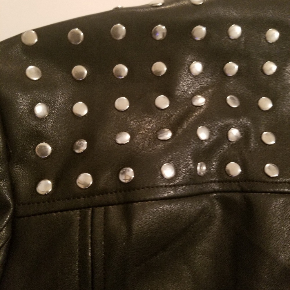 Jacket - Picture 4 of 4